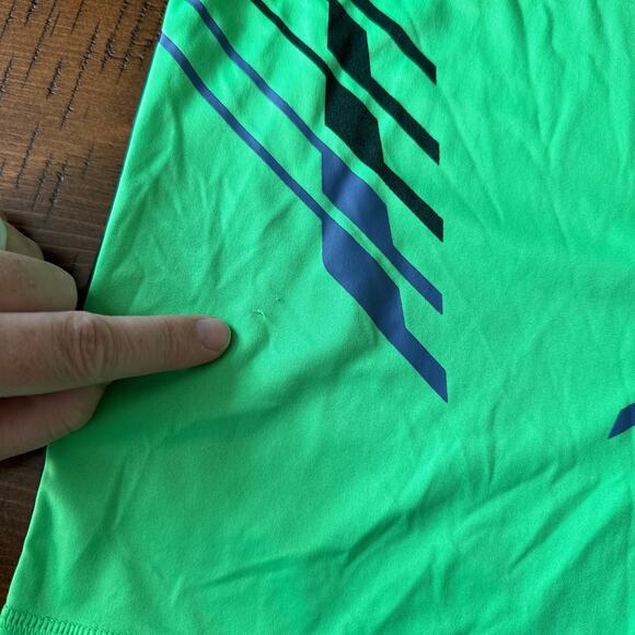 Under Armour tank - Picture 4 of 4